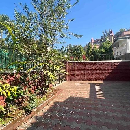 Valecha Villa Entire 4Bhkbunglow With 5000 Sq Ft Garden Lonavala Exteriör bild